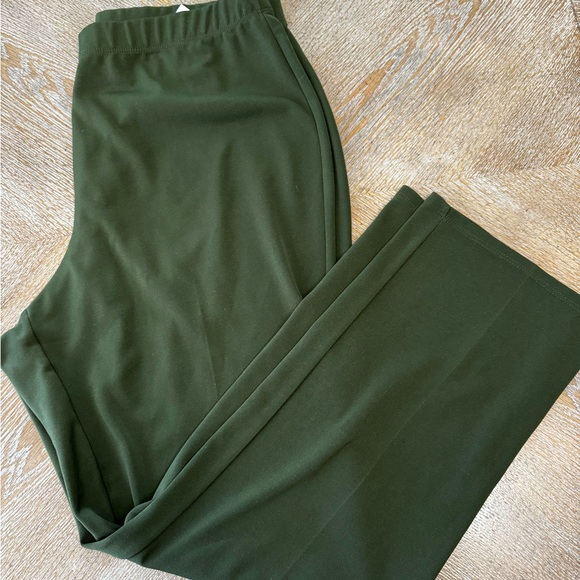 Susan Graver Green Pull On Pants XL Elastic Waist 36” Inseam 29” High Rise - Picture 3 of 7